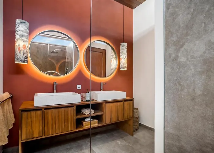 Nusantara Loft Ndao By Alfred In Bali Villa Canggu (Bali)