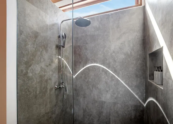 Nusantara Loft Ndao By Alfred In Bali Villa