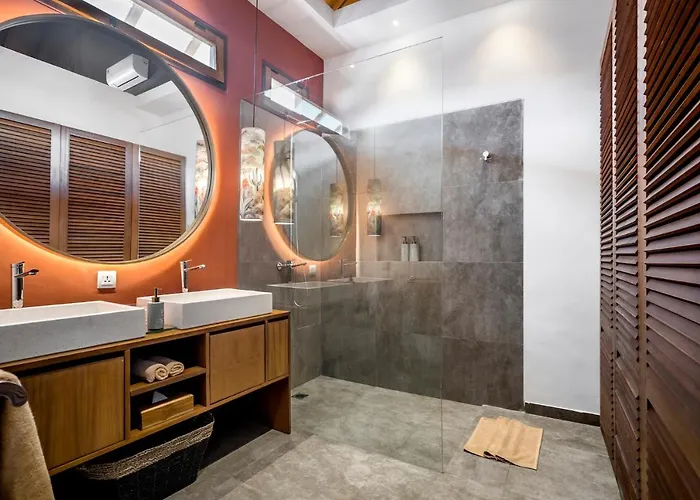 Nusantara Loft Ndao By Alfred In Bali Villa Canggu (Bali)